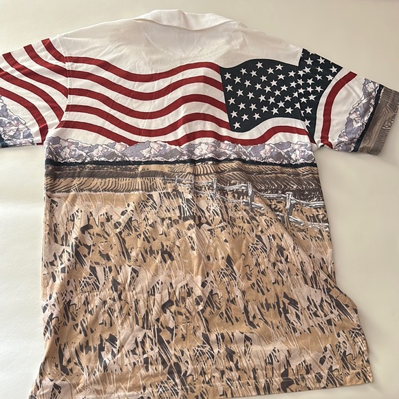 Tabasco Men's Polo Shirt Size L American Flag All Over Print Short Sleeves mens - Picture 6 of 6